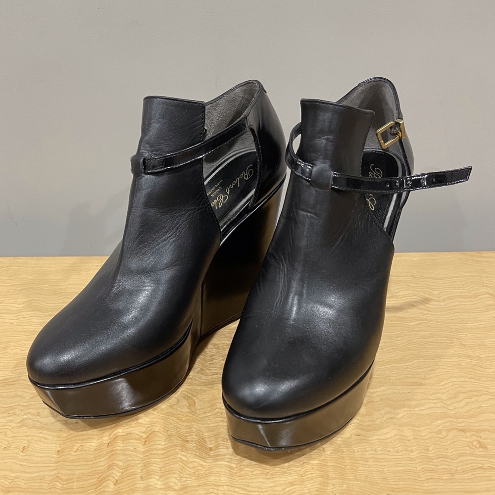 Black high wedge Robert clergerie shoes